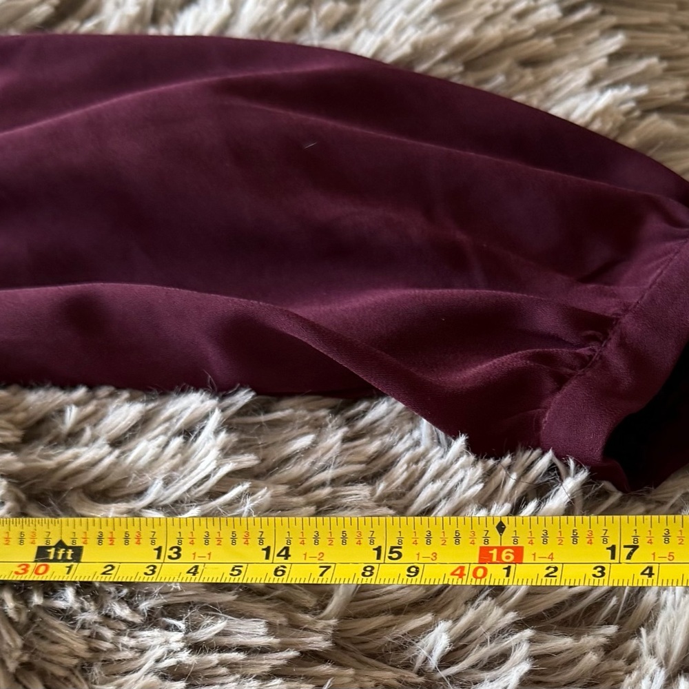 Kismet Burgundy Surplice Wrap Blouse Large Flowy Long Sleeve Career Top Size L - Picture 8 of 8
